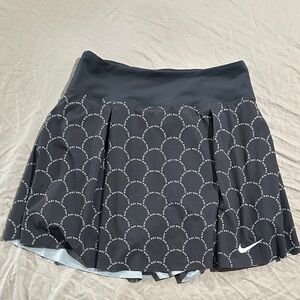 Nike dark gray Scallop-Print Skater Tennis Skirt 15”